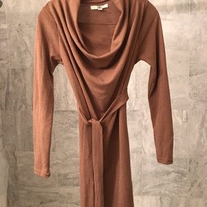 Brown tie-waist sweater dress